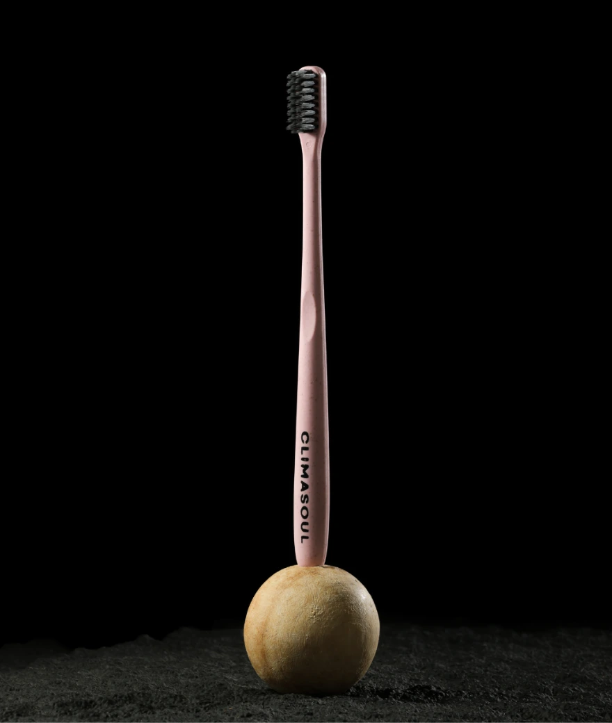 Climasoul wheat straw toothbrush — pink